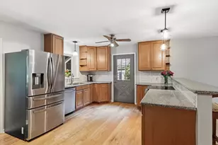107 McCloud Ct, Cary, NC 27511 - Photo 9