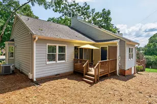 1100 Esher Ct, Raleigh, NC 27609 - Photo 21