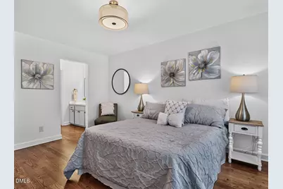 1100 Esher Court, Raleigh, NC 27609 - Photo 15