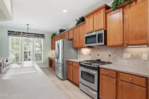 304 Dowington Ln, Cary, NC 27519 - Photo 19