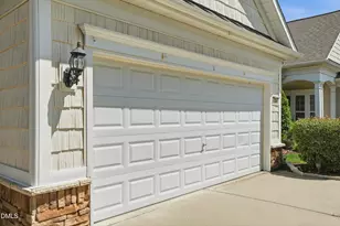 304 Dowington Ln, Cary, NC 27519 - Photo 5