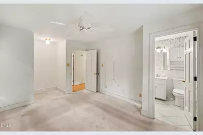 5405 Parkwood Drive, Raleigh, NC 27612 - Photo 15