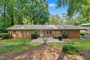 5405 Parkwood Dr, Raleigh, NC 27612 - Photo 5