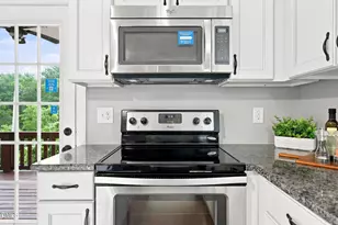 240 Jay St, Chapel Hill, NC 27516 - Photo 13