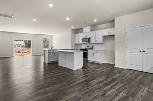 816 Washington St, Fuquay Varina, NC 27526 - Photo 13