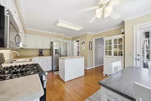 2506 Ashley Pl, Burlington, NC 27215 - Photo 21