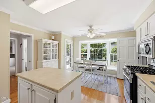 2506 Ashley Pl, Burlington, NC 27215 - Photo 19