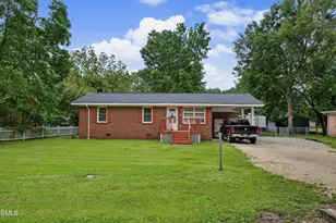 303 Shady Ln Dr, Smithfield, NC 27577 - Photo 1