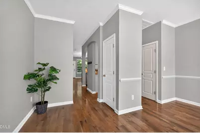 5316 Crescentview Parkway, Raleigh, NC 27606 - Photo 5
