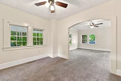 221 Zollicoffer Avenue, Henderson, NC 27536 - Photo 5