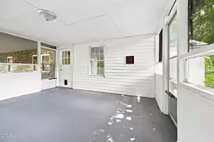 221 Zollicoffer Ave, Henderson, NC 27536 - Photo 27