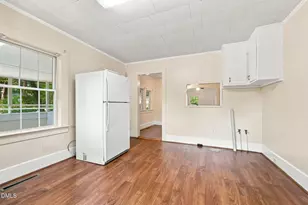 221 Zollicoffer Ave, Henderson, NC 27536 - Photo 11
