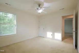 411 Alamosa Pl, Cary, NC 27519 - Photo 31