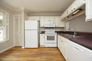 4636 Townesbury Ln, Raleigh, NC 27612 - Photo 7