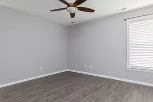 217 W Elm Ave, Holly Springs, NC 27540 - Photo 5