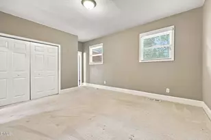 706 Crestview Dr, Durham, NC 27712 - Photo 23