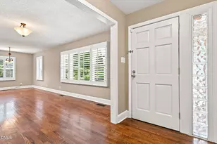 706 Crestview Dr, Durham, NC 27712 - Photo 9