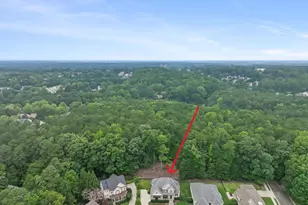 8113 Last Oak Ct, Raleigh, NC 27613 - Photo 3