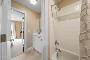 8113 Last Oak Ct, Raleigh, NC 27613 - Photo 33
