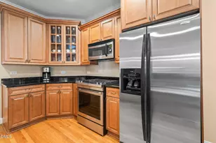 8113 Last Oak Ct, Raleigh, NC 27613 - Photo 15