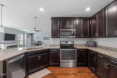 3137 Willow Ranch Drive, Fuquay-Varina, NC 27526 - Photo 11