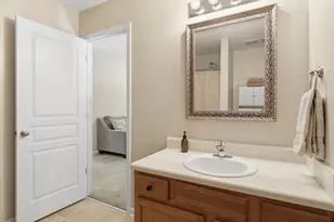 2505 Asher View Ct, Raleigh, NC 27606 - Photo 9
