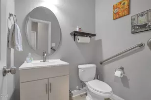 1207 Morgan St, Fayetteville, NC 28305 - Photo 7