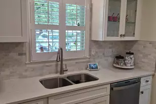 3192 Morningside Dr, Raleigh, NC 27607 - Photo 5