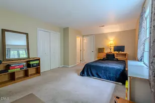 1738 Township Cir, Raleigh, NC 27609 - Photo 5