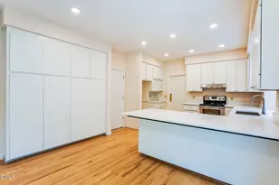 737 Pinehurst Dr, Chapel Hill, NC 27517 - Photo 19