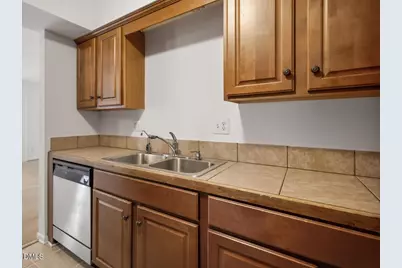 618 Pine Ridge Place, Raleigh, NC 27609 - Photo 25