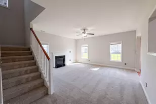940 Pecan Grove Loop, Hope Mills, NC 28348 - Photo 7