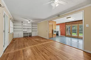 504 E Griswold St, Selma, NC 27576 - Photo 5