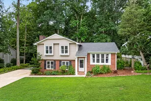 812 Pinewood Dr, Apex, NC 27502 - Photo 1