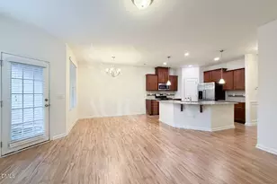 907 Saratoga Dr, Durham, NC 27704 - Photo 11