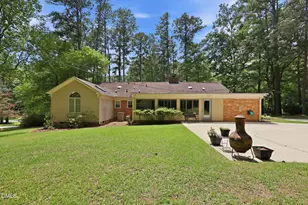 1508 Lord Ashley Dr, Sanford, NC 27330 - Photo 37
