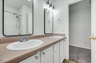 117 Aldeburgh Ct, Holly Springs, NC 27540 - Photo 27