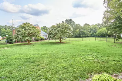 2108 Edgewood Avenue, Burlington, NC 27215 - Photo 27