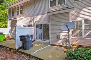 29 Edgebrook Cir, Durham, NC 27703 - Photo 23