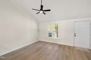 502 Gatehouse Ln, Durham, NC 27707 - Photo 3