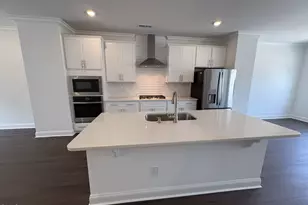 2873 Foster Woods Dr, Apex, NC 27502 - Photo 5