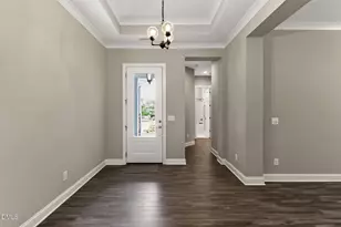 200 Middleton Pl, Chapel Hill, NC 27516 - Photo 5