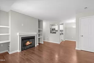 1300 Hillbrow Ln, Raleigh, NC 27615 - Photo 5