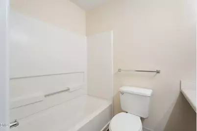 1420 Collegiate Circle, Raleigh, NC 27606 - Photo 25