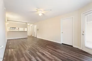 1420 Collegiate Cir, Raleigh, NC 27606 - Photo 17