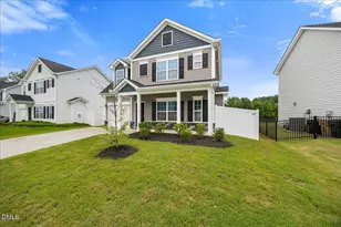 133 Black Oak Ct, Clayton, NC 27520 - Photo 3