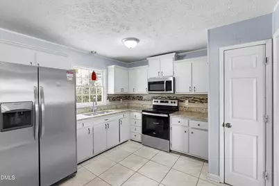 3873 Cumberland Road, Fayetteville, NC 28306 - Photo 3