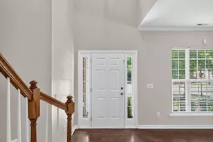 7803 Clover Creek Ct, Raleigh, NC 27613 - Photo 5