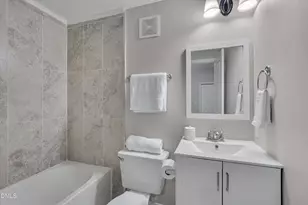 1208 Ivy St, Durham, NC 27701 - Photo 15