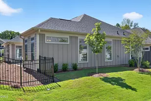 660 Stokley Vw Dr, Cary, NC 27518 - Photo 15